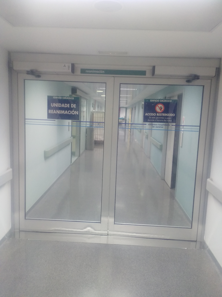 Entrada a REA Hospital Ourense CHUO